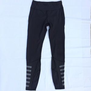 Kyodan XS Black Leggings w Grey Reflective Print